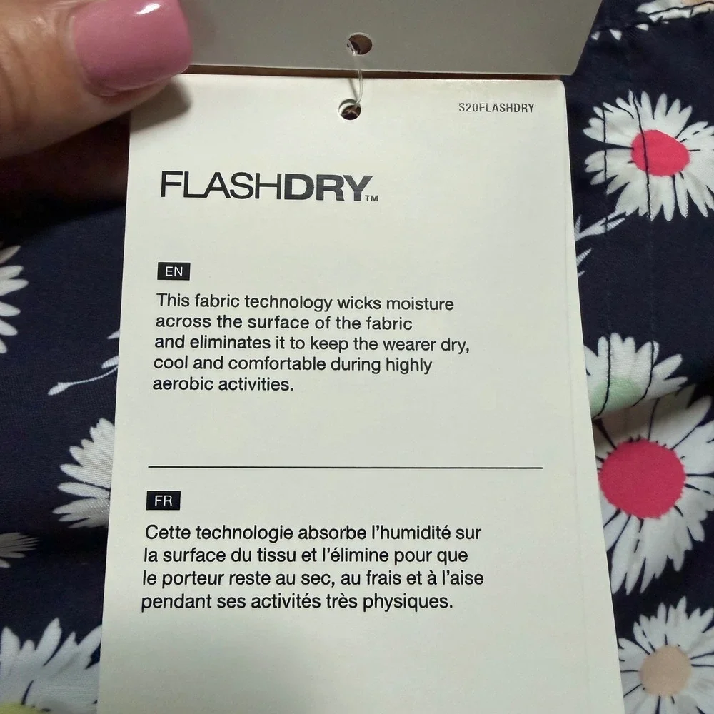 The North Face Girls Navy Daisy Class V Water Shorts XL 18-20 FlashDry New Gorp